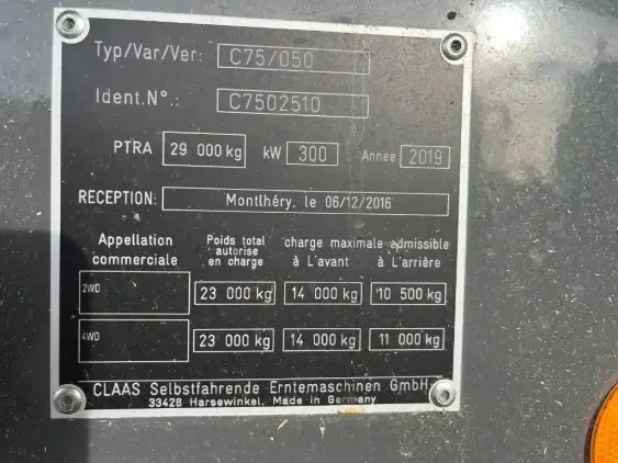 CLAAS LEXION 740 - Photo 17