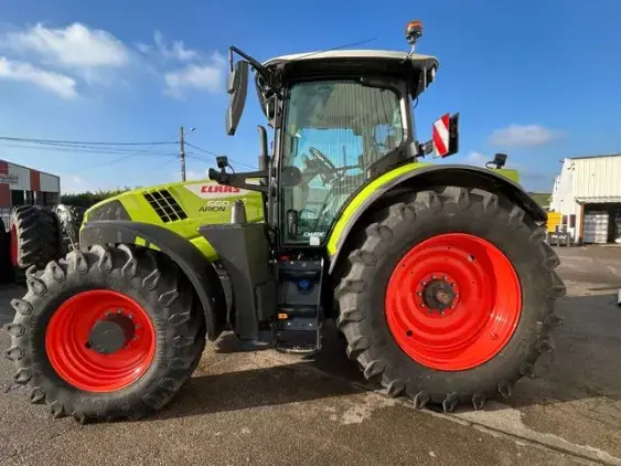 CLAAS Arion 660 Cebis  - Photo 4