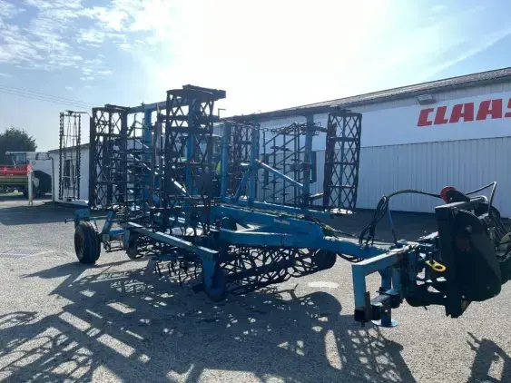 RELIGIEUX COMDOR - Photo 2