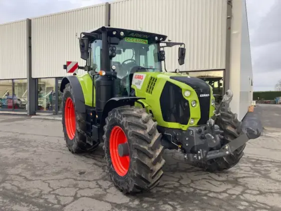 CLAAS arion 630 - Photo 1