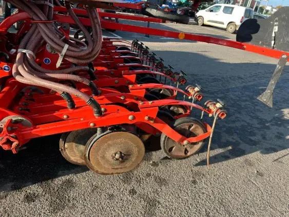 KUHN Espro R4000 - Photo 12
