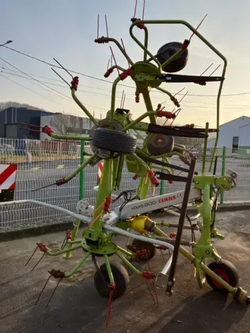 CLAAS Volto 800 - Photo 2