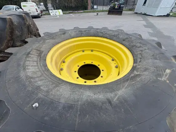 JOHN DEERE 6195r - Photo 8