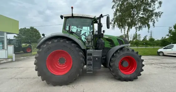 FENDT 826 VARIO PROFI + - Photo 8