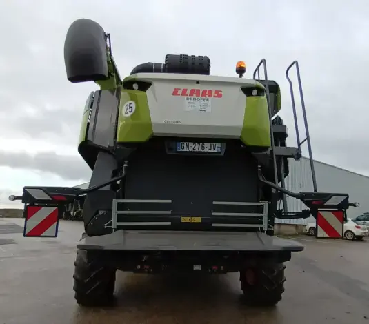 CLAAS Lexion 6700 - Photo 5
