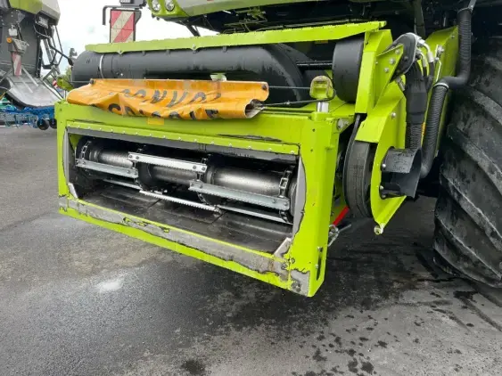 CLAAS Lexion 8700  - Photo 9