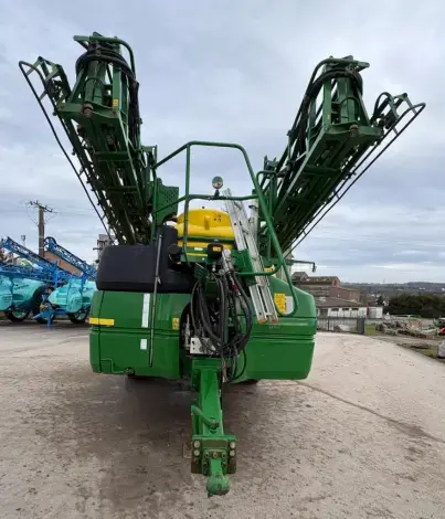 JOHN DEERE R962i - Photo 2