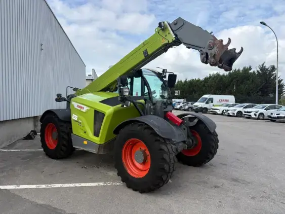 CLAAS SCORPION 741 VARIPOWER - Photo 7