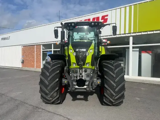 CLAAS Axion 830 Hexashift cis+ - Photo 2