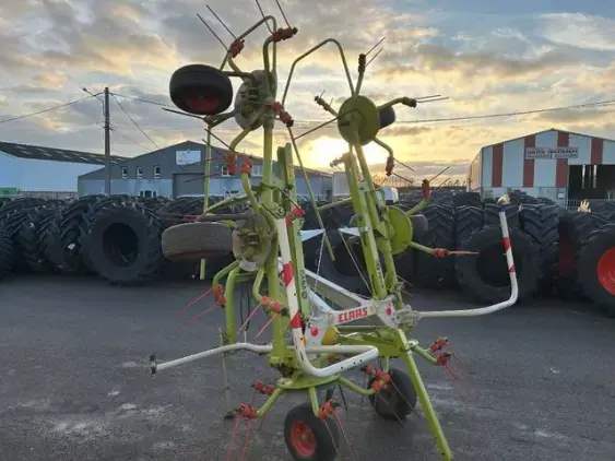 CLAAS VOLTO 60  - Photo 5