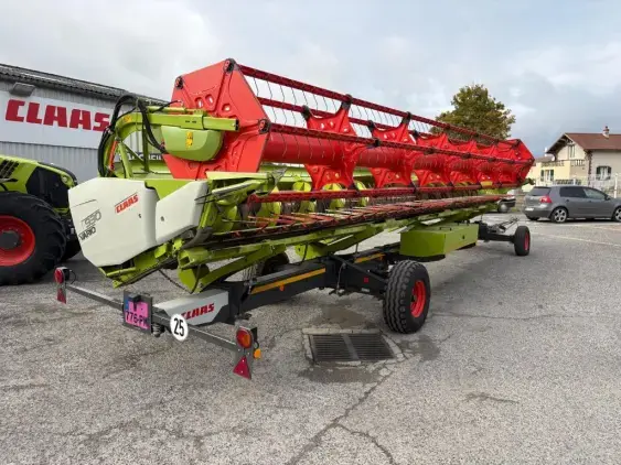 CLAAS Lexion 7600 TERRATRAC - Photo 25