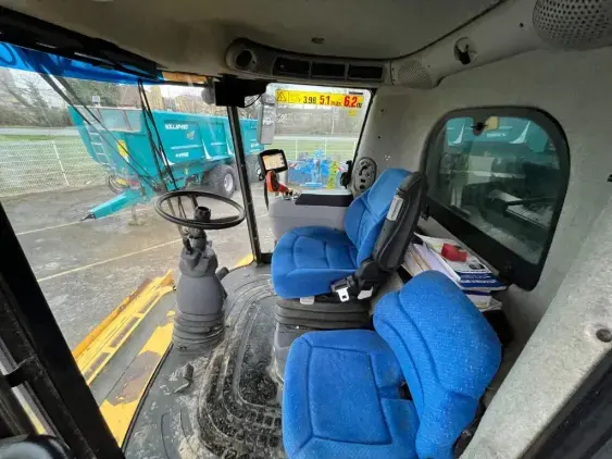 NEW HOLLAND CR 9080 ELEVATION - Photo 18