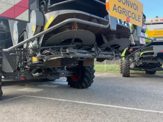 CLAAS 7600 tt - Photo 15