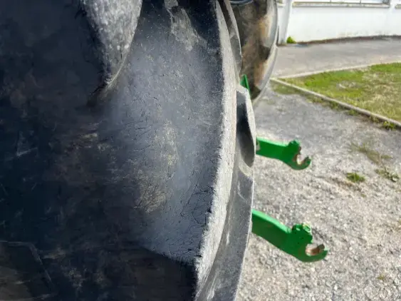 JOHN DEERE 6R250 - Photo 13