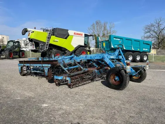 RELIGIEUX COMDOR - Photo 6