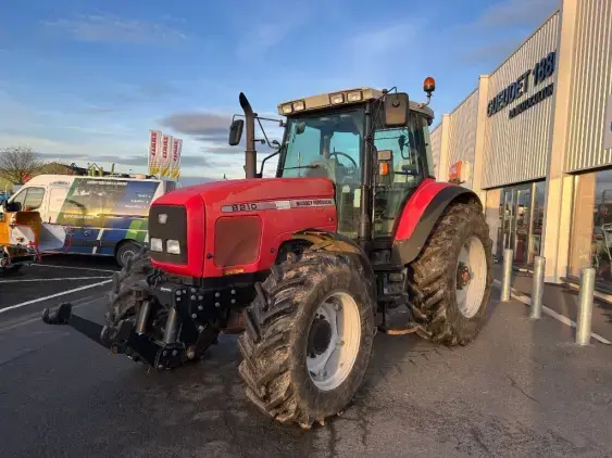 MASSEY FERGUSON MF 8210 - Photo 3