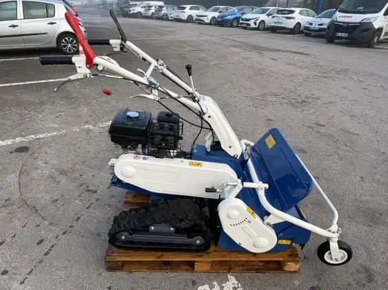 ISEKI Hrce673 - Photo 8