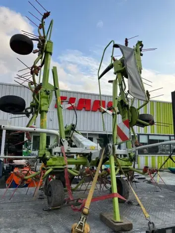 CLAAS Volto 700 - Photo 4