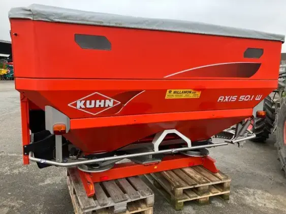 KUHN AXIS 50.1 W - Photo 1