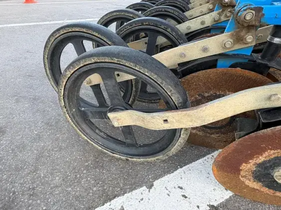 LEMKEN Zirkon 10/600k - Photo 13