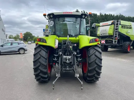 CLAAS Arion 420  - Photo 6