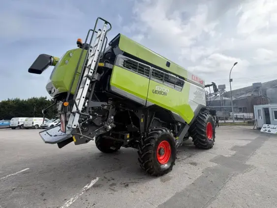 CLAAS 6700 - Photo 7