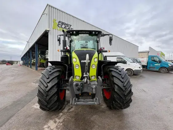 CLAAS ARION 650  - Photo 2