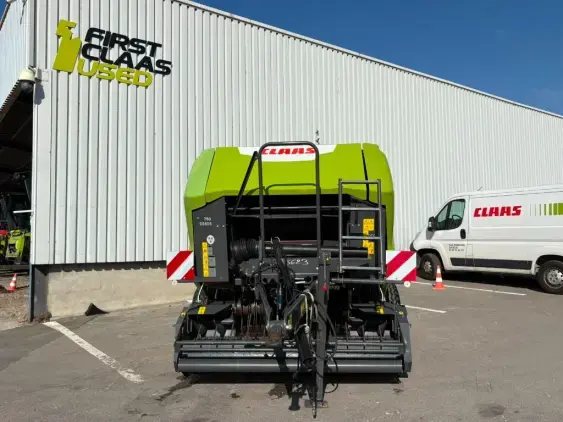 CLAAS Rollant 520 roto cut - Photo 2