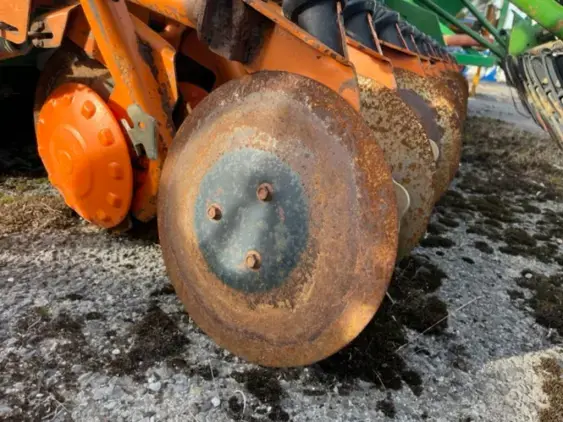 AMAZONE Kg 403 - Photo 9