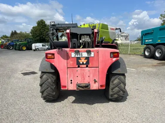 MASSEY FERGUSON 8947 - Photo 6
