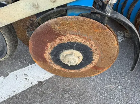 LEMKEN Zirkon 10/600k - Photo 11