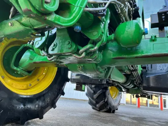 JOHN DEERE 6155M - Photo 10