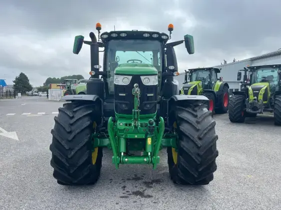JOHN DEERE 6R250 - Photo 2
