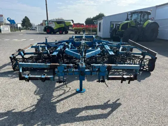 RELIGIEUX COMDOR - Photo 3