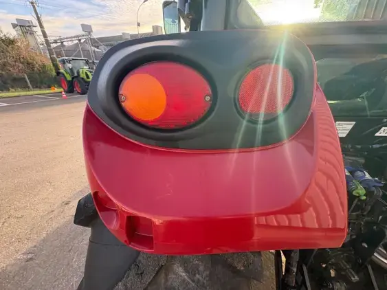 CASE IH FARMALL 65A - Photo 16