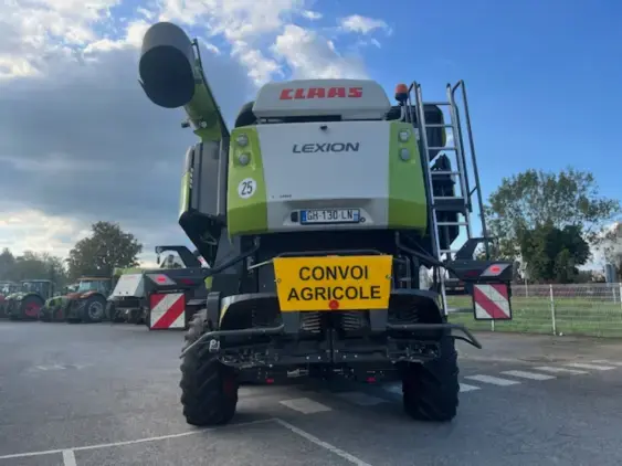 CLAAS 7600 tt - Photo 6