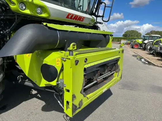 CLAAS Lexion 5300 - Photo 9
