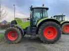 CLAAS Axion 810 - Photo 4