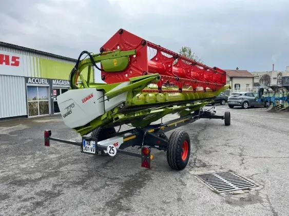 CLAAS Trion 660 Montana  - Photo 23