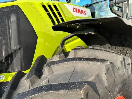 CLAAS Arion 660 Cebis  - Photo 13