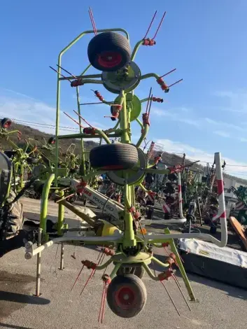 CLAAS Volto 60  - Photo 2