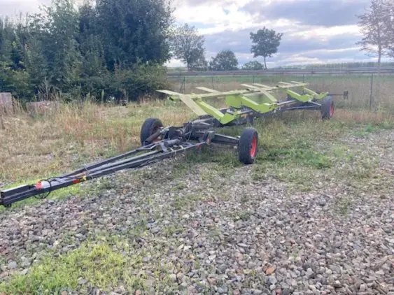 CLAAS LEXION 7600 - Photo 24