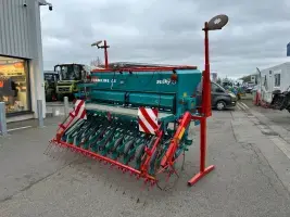 Acheter KUHN    en vente à CLAAS BEAUVAIS GUEUDET 1880
