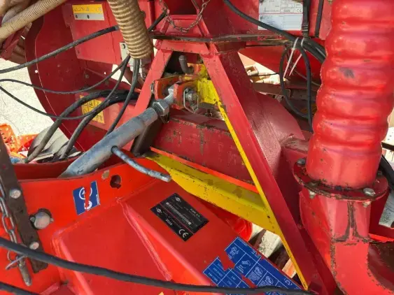 KUHN HR404HD - Photo 11