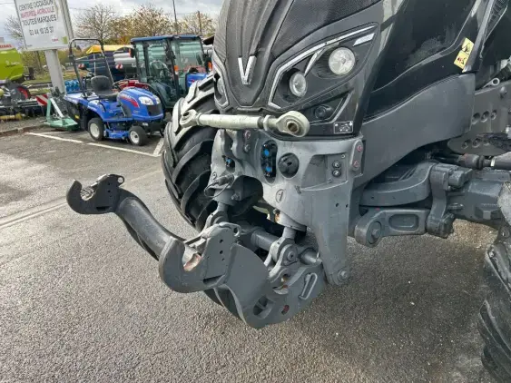 VALTRA s294 - Photo 10