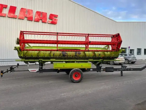 CLAAS Trion 520 - Photo 24