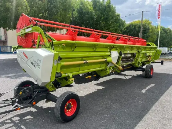 CLAAS Lexion 7500 - Photo 27