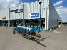 Acheter MONOSEM    en vente à CLAAS BEAUVAIS GUEUDET 1880