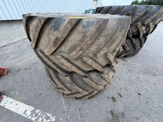 JOHN DEERE 6195r - Photo 6
