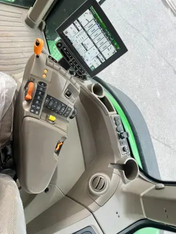 JOHN DEERE 7R 270 - Photo 15